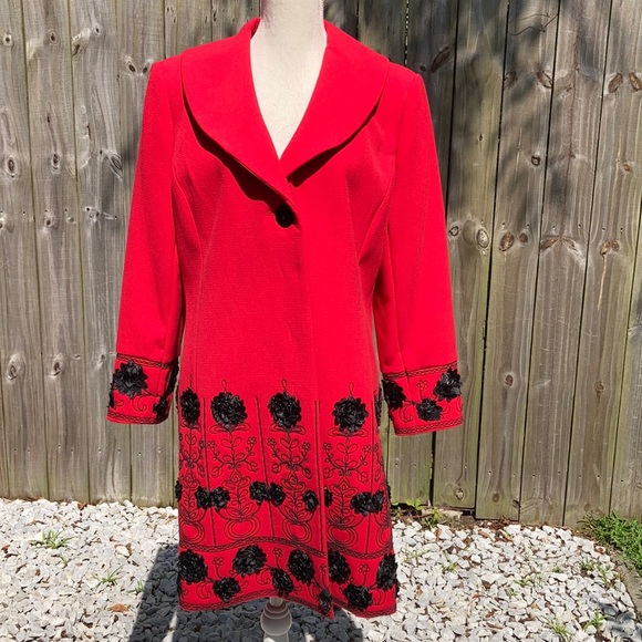 HEAVY Elegant Coat - Picture 1 of 14